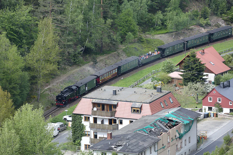 001 | 2020 | Oybin | Blick vom Berg Oybin – Zittauer Schmalspurbahn | © carsten riede fotografie
