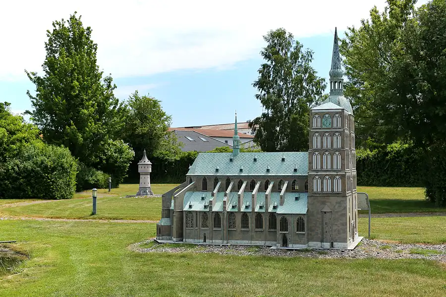 043 | 2020 | Gingst | Rügen Park | © carsten riede fotografie