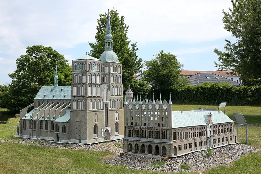 044 | 2020 | Gingst | Rügen Park | © carsten riede fotografie