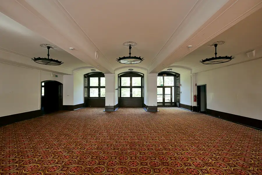 004 | 2020 | Berlin | Flughafen Tempelhof | © carsten riede fotografie