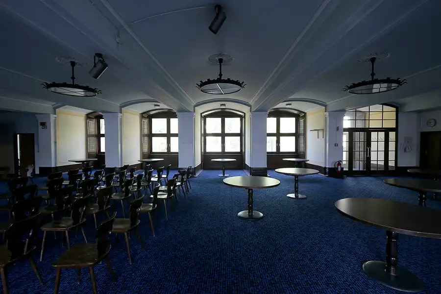 016 | 2020 | Berlin | Flughafen Tempelhof | © carsten riede fotografie