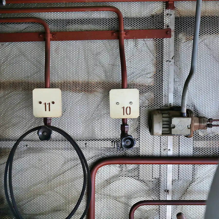 078 | 2020 | Stassfurt | Bahnbetriebswerk Stassfurt – Katastrophenzug der Deutschen Reichsbahn – K9-Zug | © carsten riede fotografie