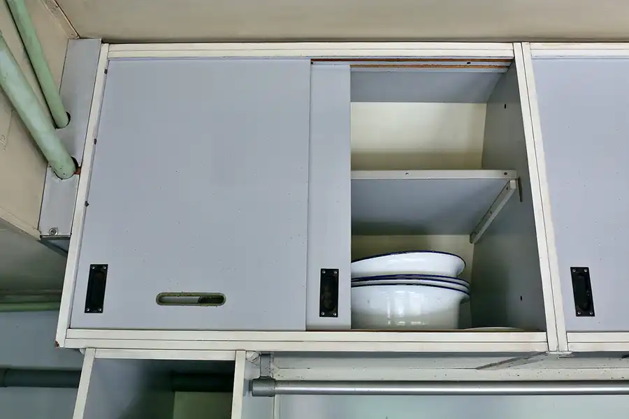 088 | 2020 | Stassfurt | Bahnbetriebswerk Stassfurt – Katastrophenzug der Deutschen Reichsbahn – K9-Zug | © carsten riede fotografie