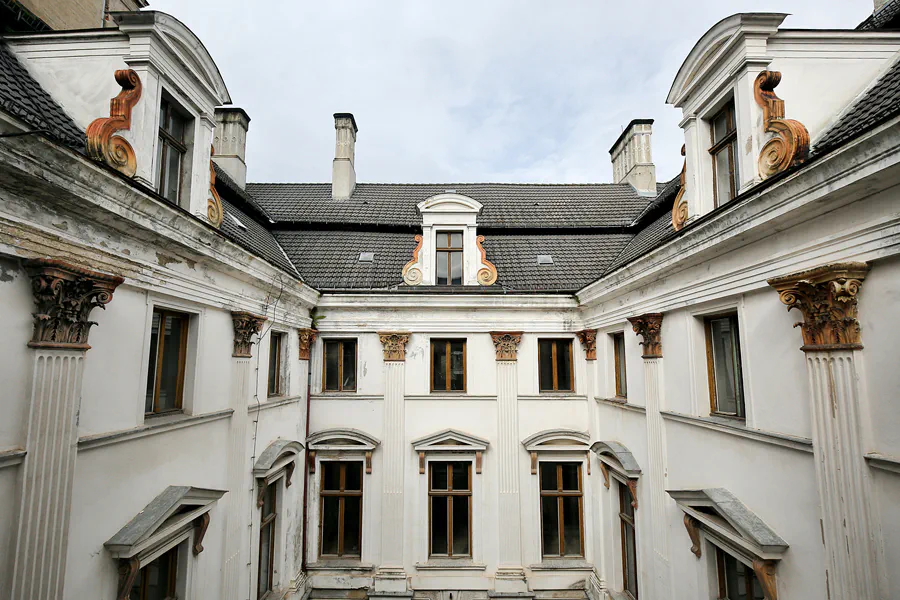 021 | 2020 | Roztoka | Pałac W Roztoce – Schloss Rohnstock | © carsten riede fotografie