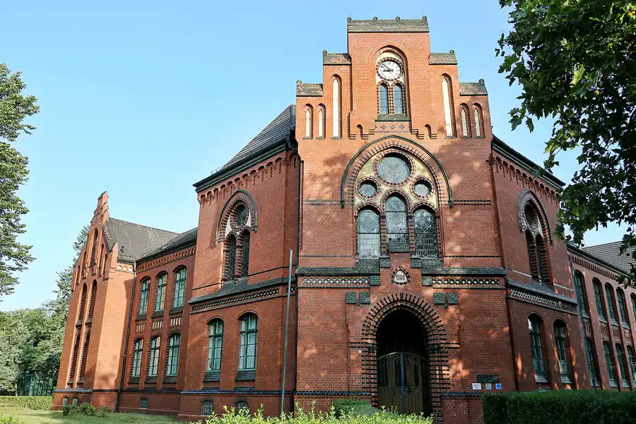 012 | 2020 | Wittenberge | Marie-Curie-Gymnasium | © carsten riede fotografie