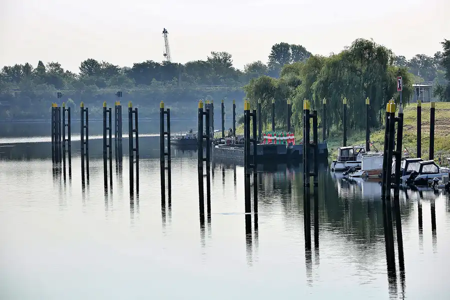 046 | 2020 | Wittenberge | Stadthafen | © carsten riede fotografie