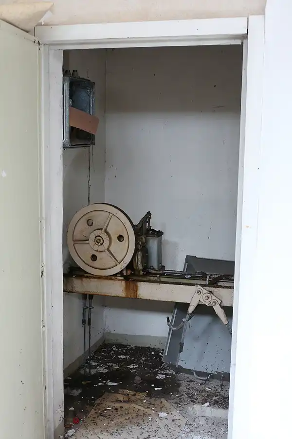 050 | 2020 | Bad Blankenburg | Sanatorium Schwarzeck | © carsten riede fotografie