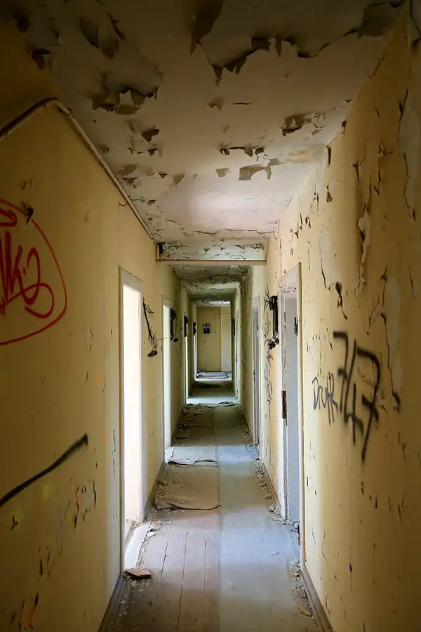 022 | 2020 | Bad Berka – OT München | Sophienheilstätte | © carsten riede fotografie