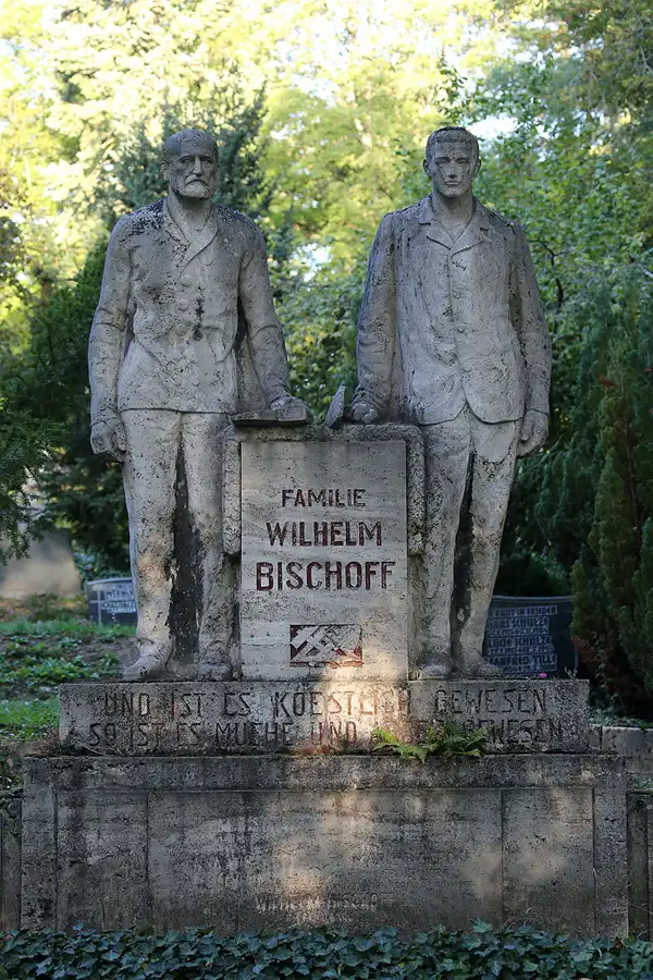 009 | 2020 | Weimar | Historischer Friedhof | © carsten riede fotografie