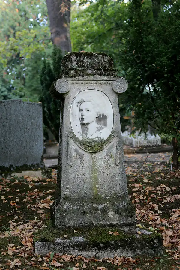 012 | 2020 | Weimar | Historischer Friedhof | © carsten riede fotografie