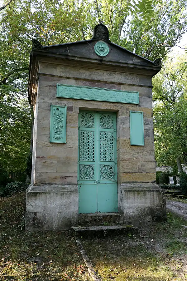 022 | 2020 | Weimar | Historischer Friedhof | © carsten riede fotografie
