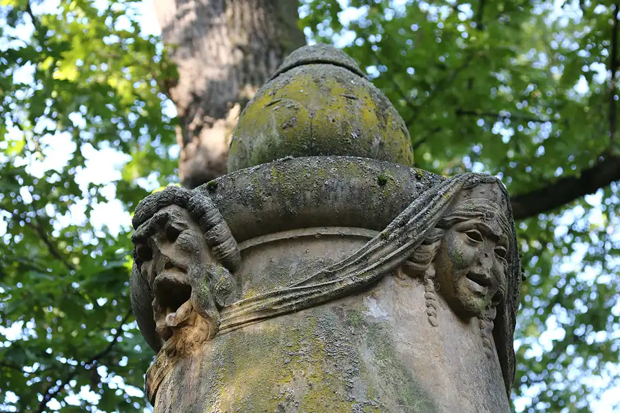031 | 2020 | Weimar | Historischer Friedhof | © carsten riede fotografie