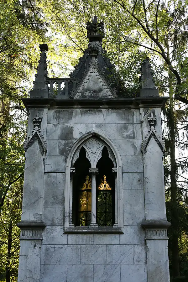 033 | 2020 | Weimar | Historischer Friedhof | © carsten riede fotografie