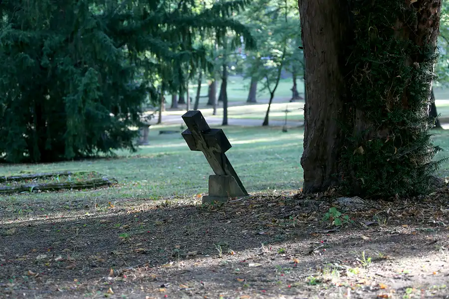 039 | 2020 | Weimar | Historischer Friedhof | © carsten riede fotografie