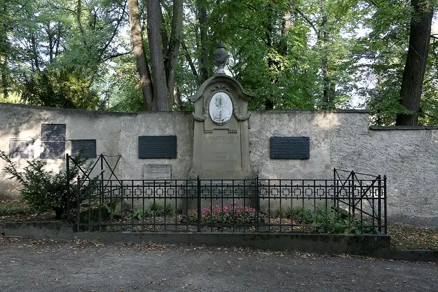 041 | 2020 | Weimar | Historischer Friedhof | © carsten riede fotografie