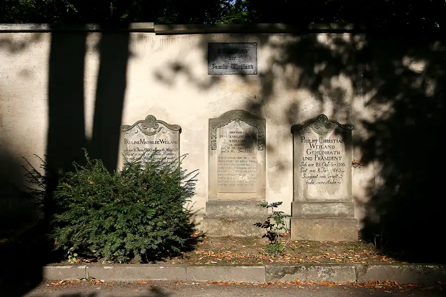 044 | 2020 | Weimar | Historischer Friedhof | © carsten riede fotografie