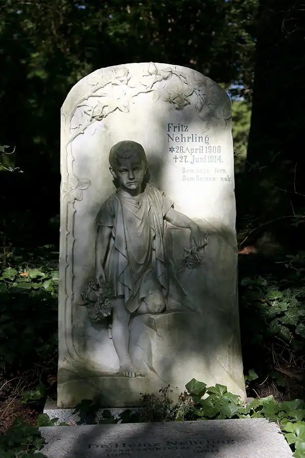 067 | 2020 | Weimar | Historischer Friedhof | © carsten riede fotografie