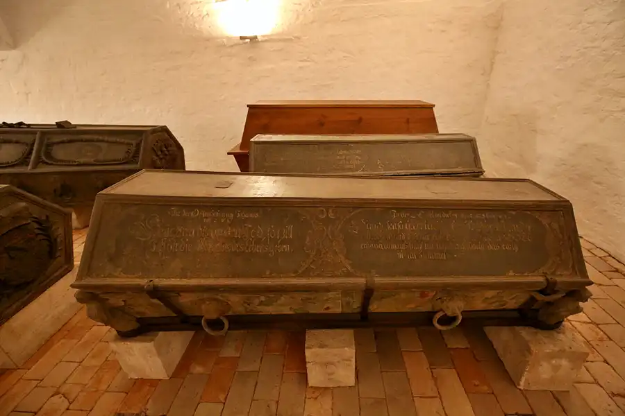 084 | 2020 | Weimar | Historischer Friedhof – Fürstengruft | © carsten riede fotografie