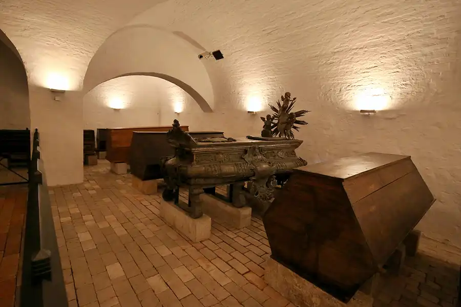 085 | 2020 | Weimar | Historischer Friedhof – Fürstengruft | © carsten riede fotografie