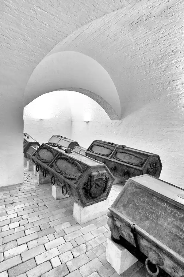 086 | 2020 | Weimar | Historischer Friedhof – Fürstengruft | © carsten riede fotografie