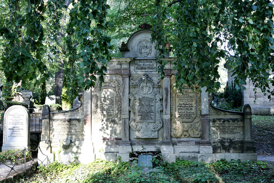 037 | 2020 | Weimar | Historischer Friedhof | © carsten riede fotografie