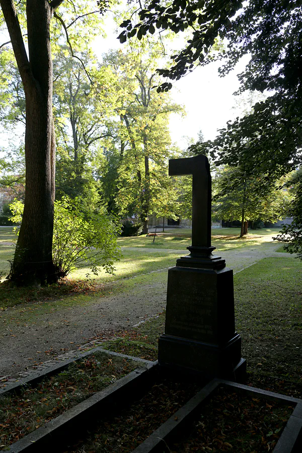 043 | 2020 | Weimar | Historischer Friedhof | © carsten riede fotografie