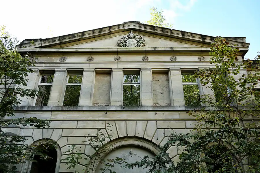 104 | 2020 | Sassnitz | Schloss Dwasieden | © carsten riede fotografie