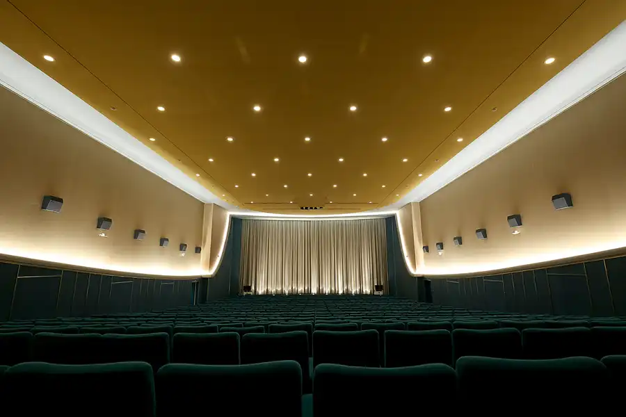 007 | 2021 | Berlin | Filmtheater Colosseum  | © carsten riede fotografie