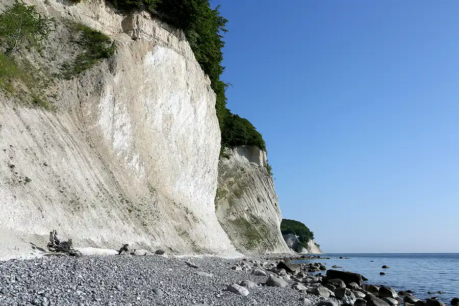 013 | 2021 | Sassnitz – Kieler Bach | Uferweg | © carsten riede fotografie