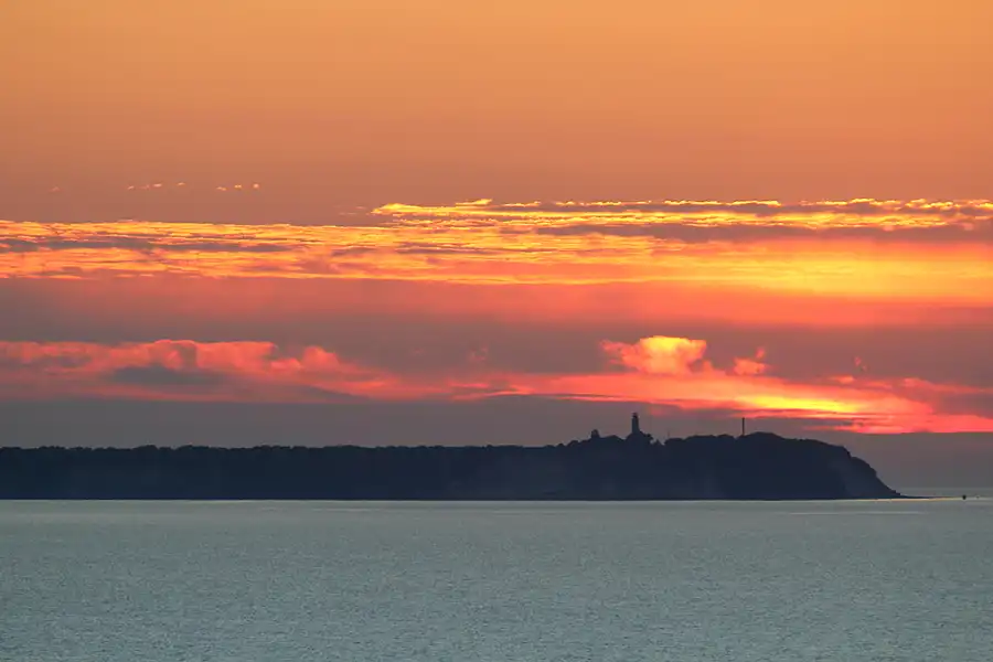 013 | 2021 | Lohme | Sonnenuntergang am Kap Arkona | 2021-06-08 – 21:38 | T minus 2 Minuten | © carsten riede fotografie