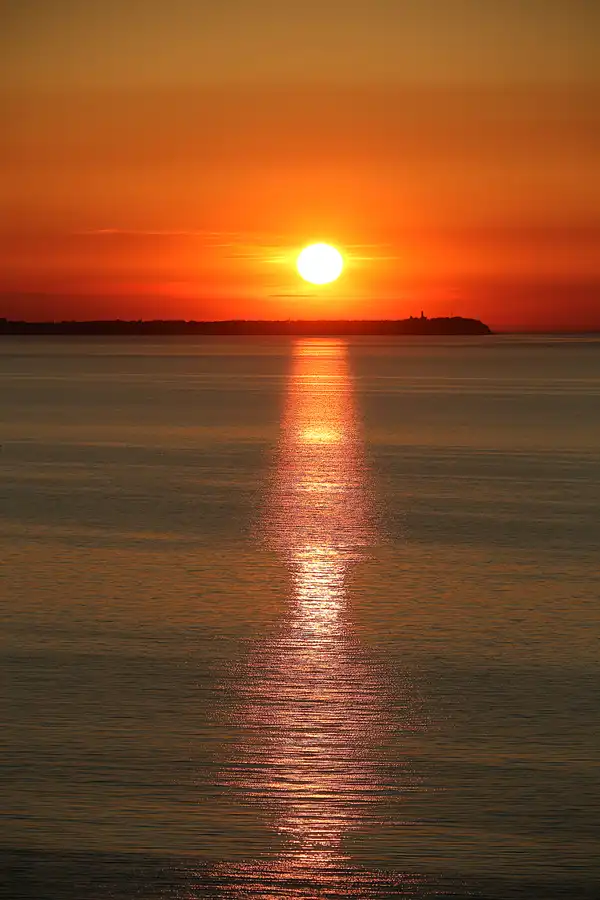 021 | 2021 | Lohme | Sonnenuntergang am Kap Arkona | 2021-06-09 – 21:30 | T minus 11 Minuten | © carsten riede fotografie