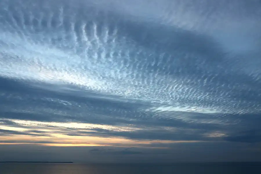 042 | 2021 | Lohme | Sonnenuntergang am Kap Arkona | 2021-06-11 – 21:38 | T minus 5 Minuten | © carsten riede fotografie