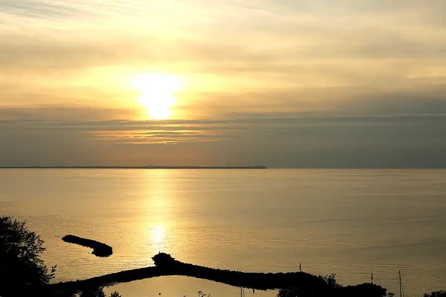 059 | 2021 | Lohme | Sonnenuntergang am Kap Arkona | 2021-06-14 – 20:55 | T minus 50 Minuten | © carsten riede fotografie