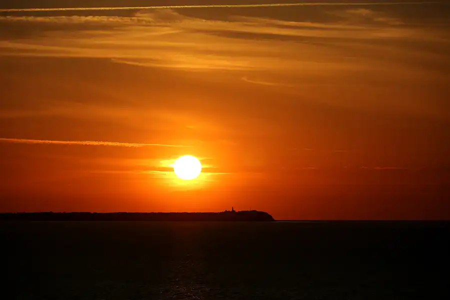 068 | 2021 | Lohme | Sonnenuntergang am Kap Arkona | 2021-06-15 – 21:32 | T minus 13 Minuten | © carsten riede fotografie