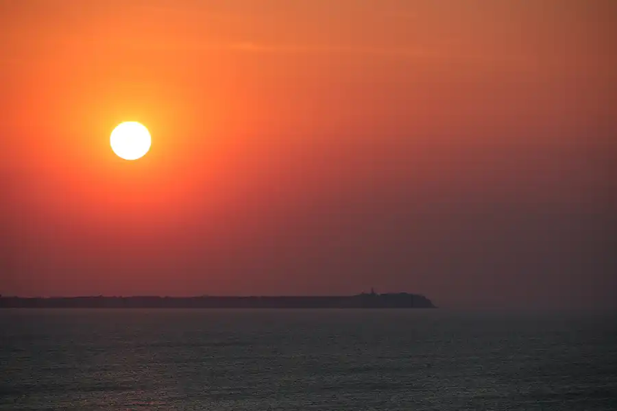 094 | 2021 | Lohme | Sonnenuntergang am Kap Arkona | 2021-06-17 – 21:21 | T minus 25 Minuten | © carsten riede fotografie