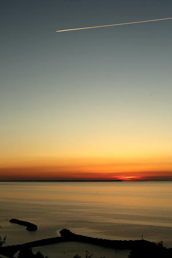027 | 2021 | Lohme | Sonnenuntergang am Kap Arkona | 2021-06-09 – 21:43 | T plus 2 Minuten | © carsten riede fotografie