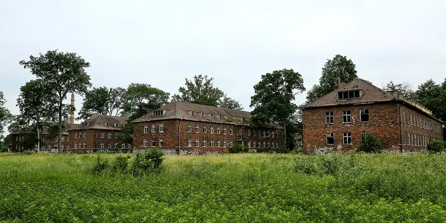 013 | 2021 | Schönwalde | Flugplatz Schönwalde | © carsten riede fotografie