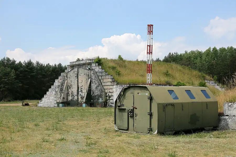 010 | 2021 | Neuhardenberg | Flugplatz EDON | © carsten riede fotografie