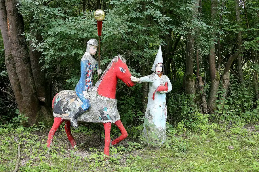 004 | 2021 | Milda – OT Plinz | Skulpturengarten | © carsten riede fotografie