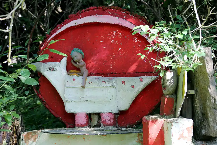 022 | 2021 | Milda – OT Plinz | Skulpturengarten | © carsten riede fotografie