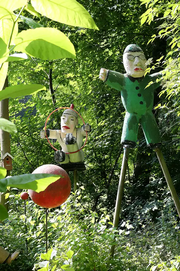 049 | 2021 | Milda – OT Plinz | Skulpturengarten | © carsten riede fotografie