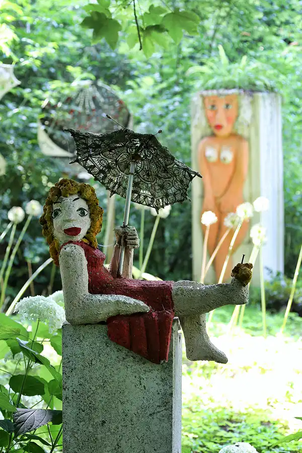 057 | 2021 | Milda – OT Plinz | Skulpturengarten | © carsten riede fotografie