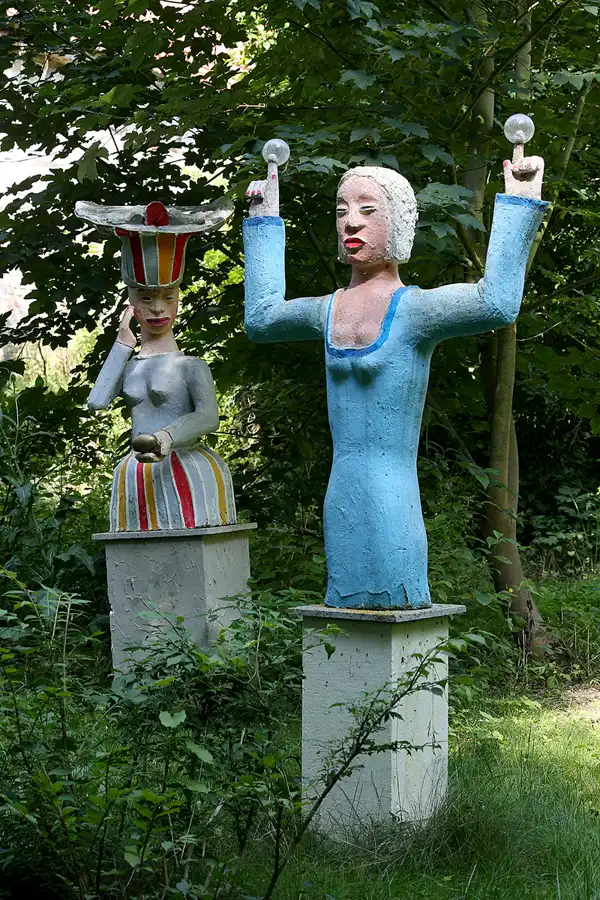 079 | 2021 | Milda – OT Plinz | Skulpturengarten | © carsten riede fotografie