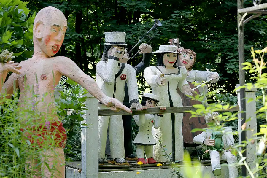 099 | 2021 | Milda – OT Plinz | Skulpturengarten | © carsten riede fotografie