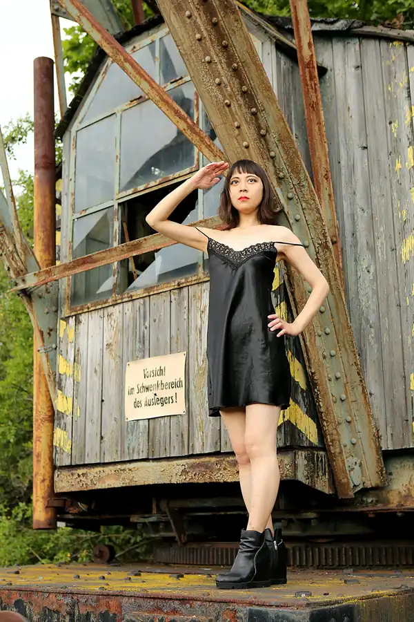 021 | 2021 | Arnstadt | Bahnbetriebswerk Arnstadt – Model Yuli Hung | © carsten riede fotografie