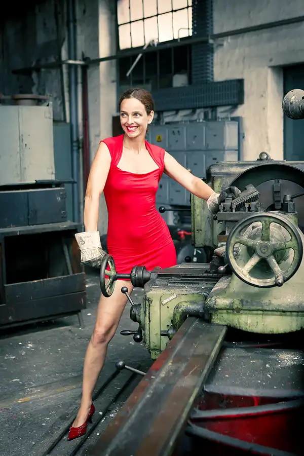 084 | 2021 | Arnstadt | Bahnbetriebswerk Arnstadt – Model Nadine L'Adorée | © carsten riede fotografie