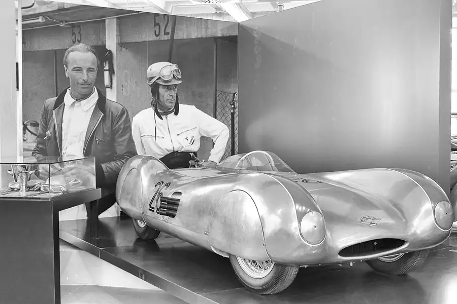 005 | 2021 | Eisenach | Automobile Welt | © carsten riede fotografie