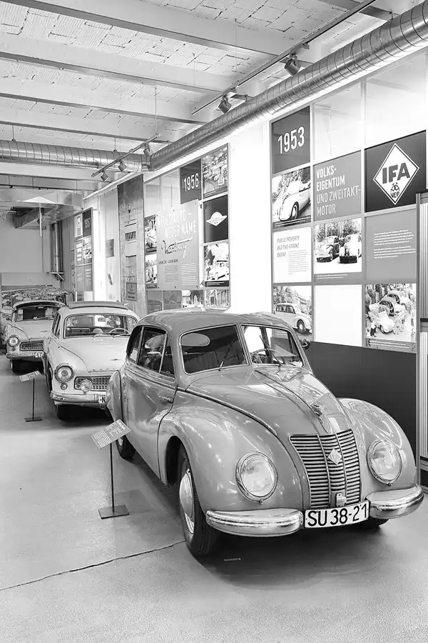 014 | 2021 | Eisenach | Automobile Welt | © carsten riede fotografie