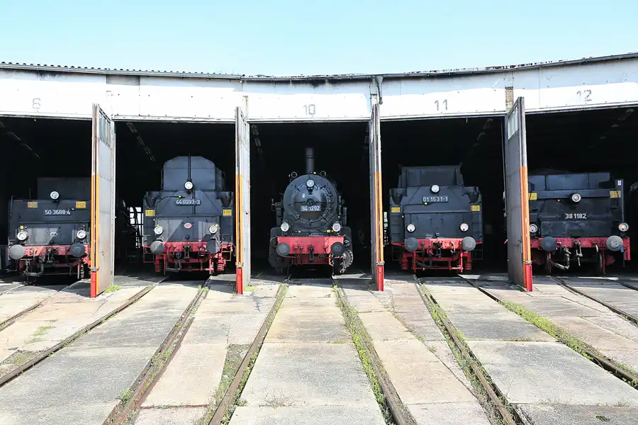 047 | 2021 | Arnstadt | Bahnbetriebswerk Arnstadt – Lokschuppen | © carsten riede fotografie