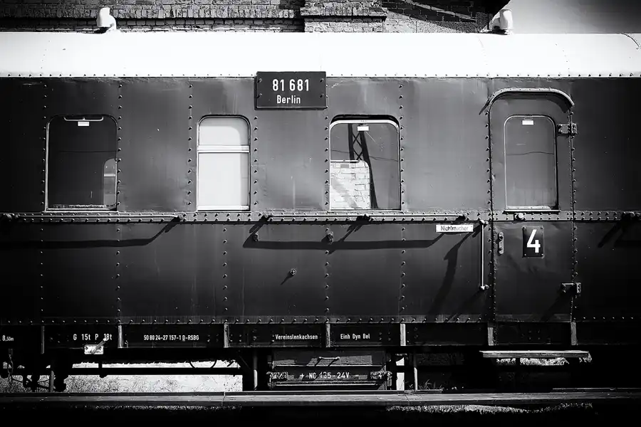 051 | 2021 | Arnstadt | Bahnbetriebswerk Arnstadt – Lokschuppen | © carsten riede fotografie